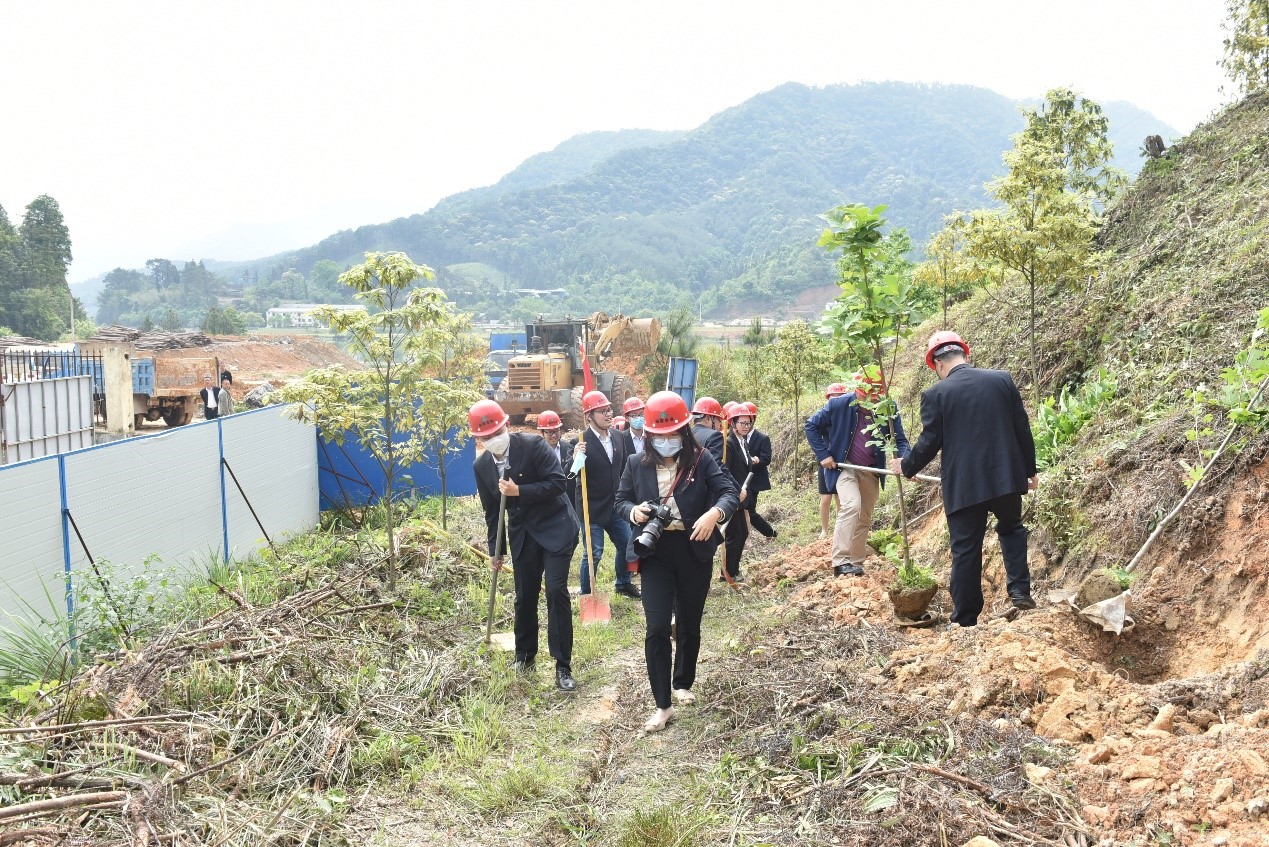 “守护绿水青山，共助乡村振兴” ——农发行沙县支行与福建PG电子·麻将胡了官方网站党总支开展共建活动