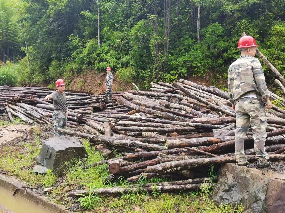 闻“汛”而动 福建PG电子·麻将胡了官方网站全力以赴筑牢防汛“安全堤”